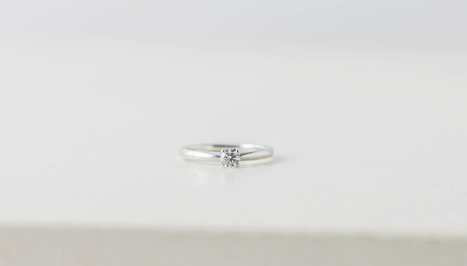 アトリエタマリの婚約指輪「クラシック」エンゲージリング　プラチナ　0.2ct