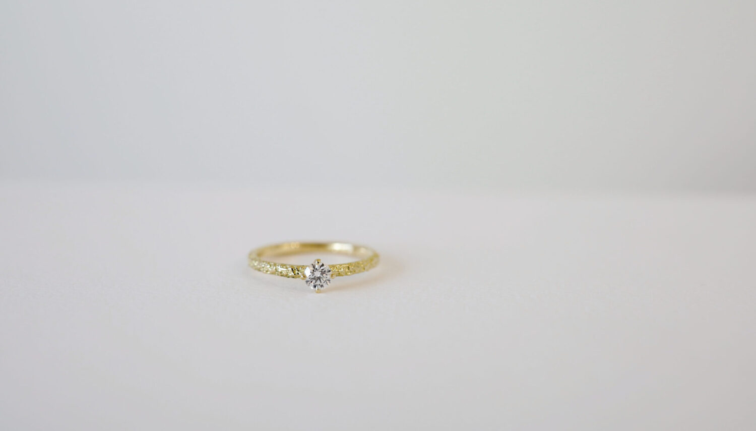 アトリエタマリの婚約指輪デザインmimosa（ミモザ）