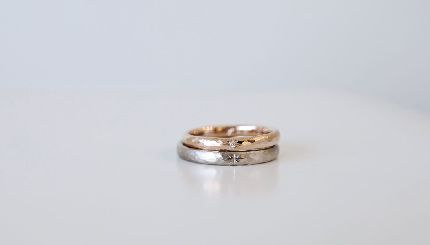 オーダーメイド　カスタムオーダー　結婚指輪　槌目のマリッジリング　K18ピンクゴールド　星留めダイヤモンドと星彫り　ペアリング　京都・大阪のアトリエタマリ