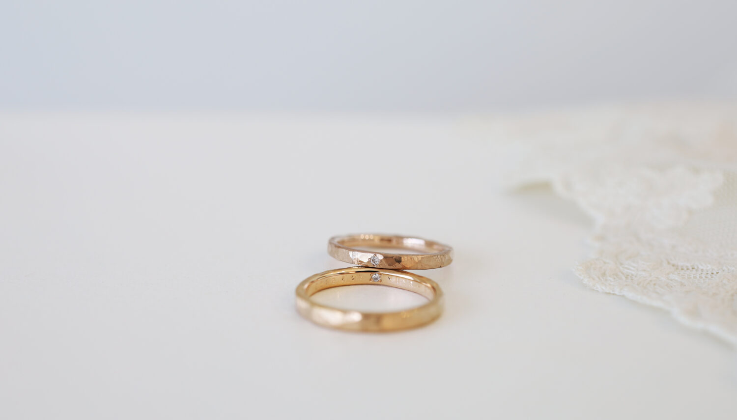 アトリエタマリピンクゴールドの結婚指輪デザインコーラル（coral）
