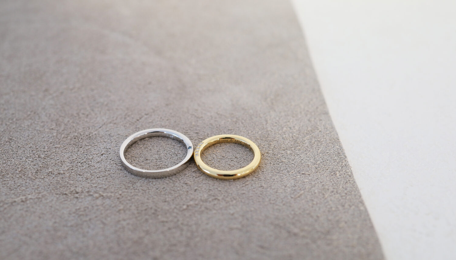 アトリエタマリの結婚指輪ドーナツとクレセント
