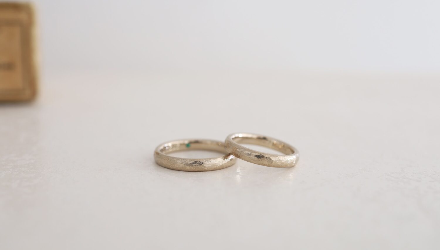 大阪心斎橋・京都オーダーメイドリング アトリエタマリ結婚指輪 デザインアンティーク K18シャンパンゴールド 手作り ペアマリッジリング アトリエタマリ