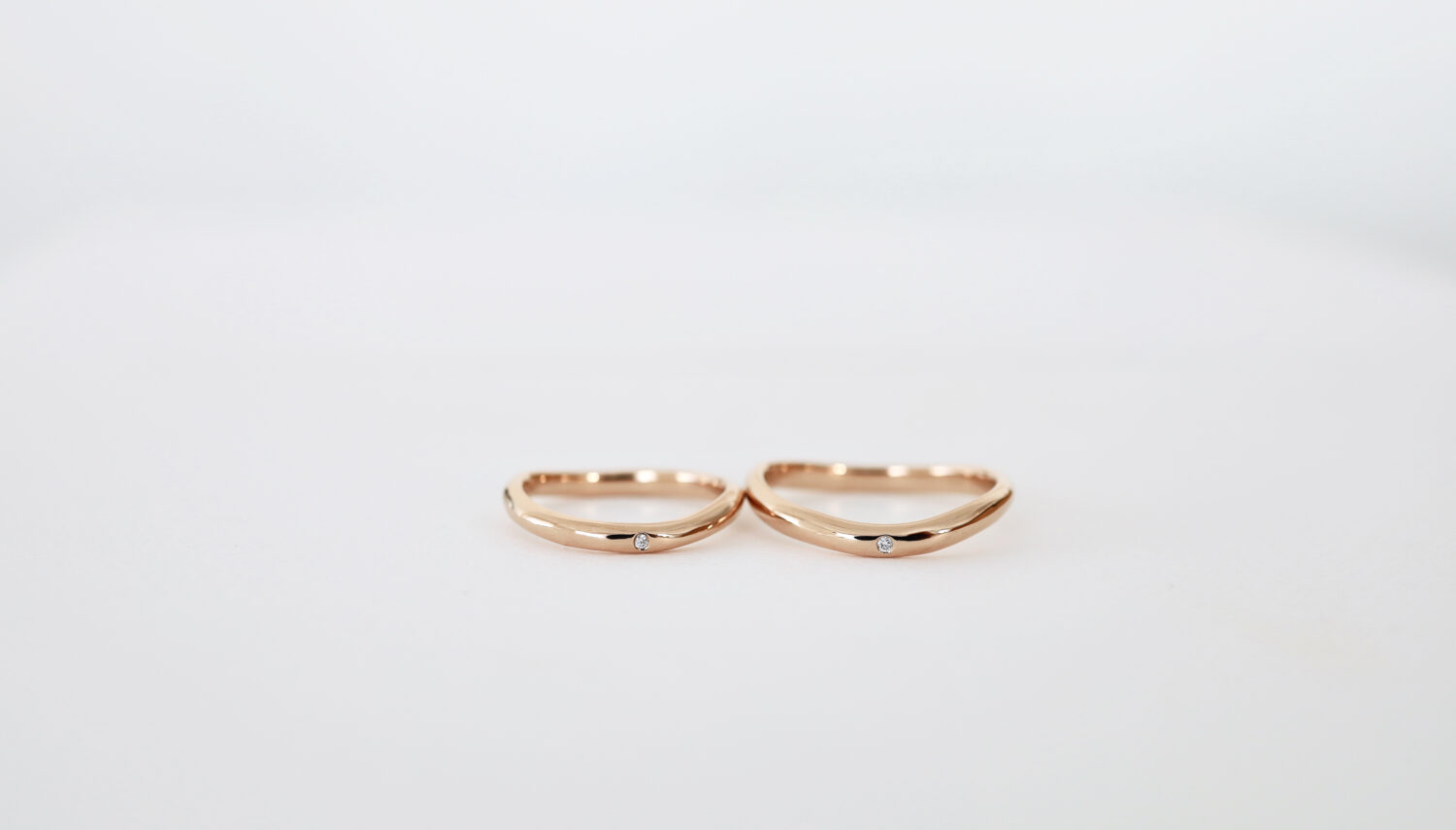 アトリエタマリの結婚指輪デザインウェーブ
