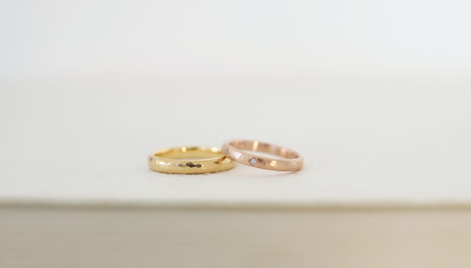 アトリエタマリの結婚指輪ハンマー
