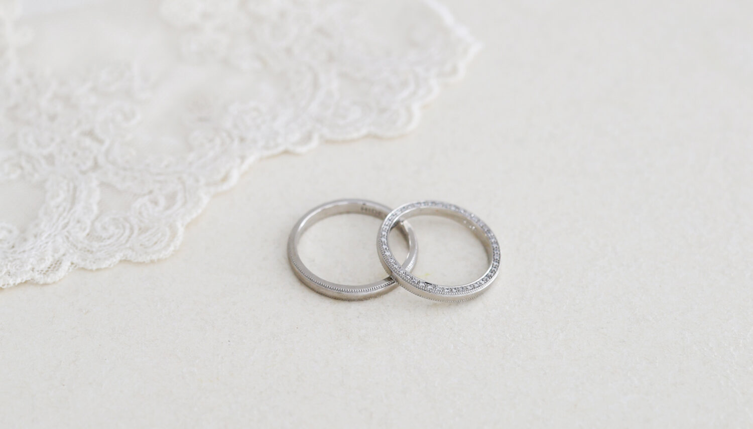 ン「ラウンドミルグレイン」と「サイドエタニティ」のミルグレインアレンジをプラチナでお作りしました/ateliertamari（アトリエタマリ）大阪心斎橋・京都のオーダーメイドリング