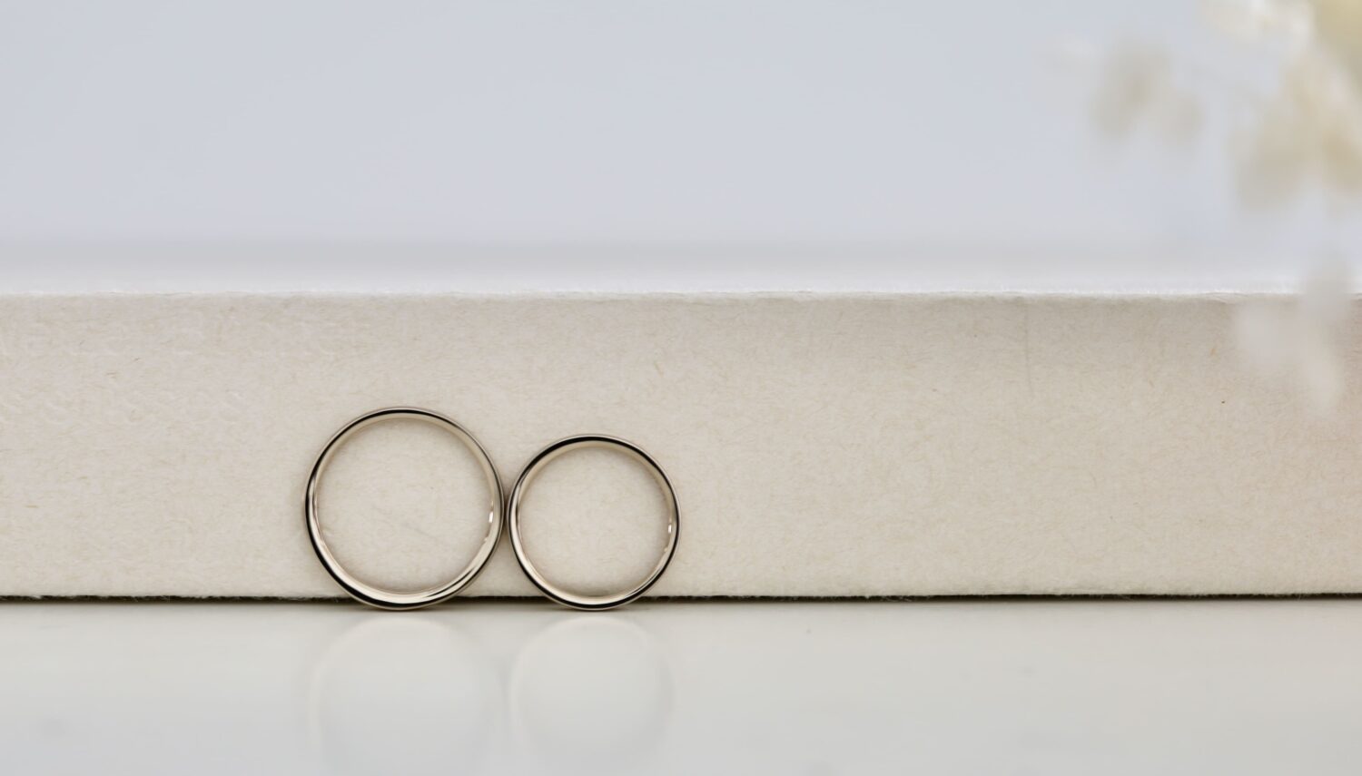 オーダーメイド結婚指輪 K18 シャンパンゴールド クレセントヘアライン仕上げ 手作り ペアマリッジリング 大阪心斎橋・京都オーダーメイドリング アトリエタマリ